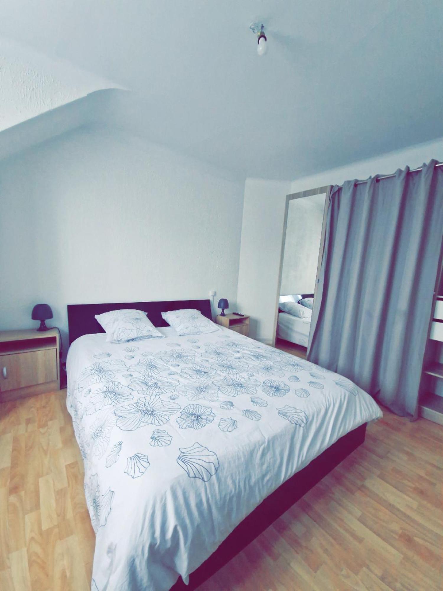 Le Trinidad Apartment Troyes Exterior foto